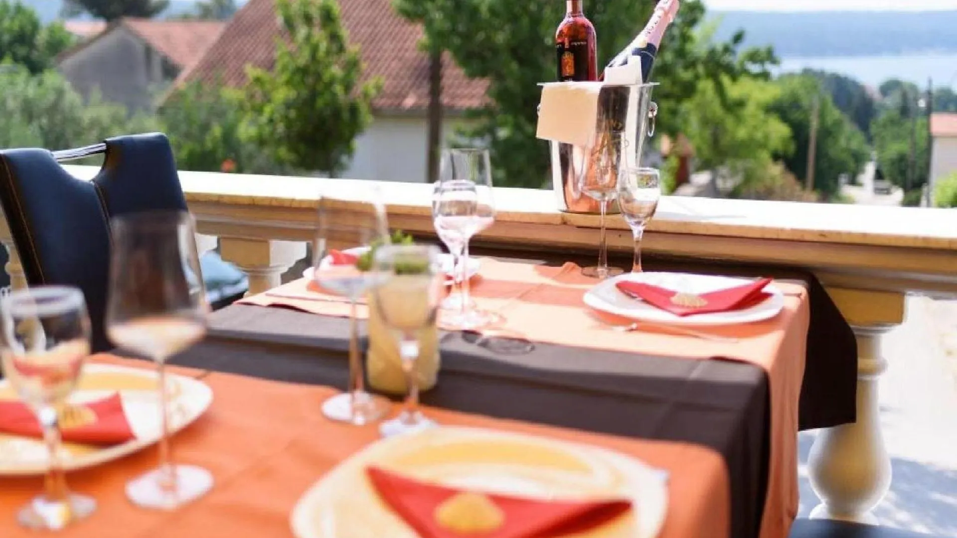 Apartments Milic - One Bedroom Apartment With Terrace And Sea View Gornji Karin