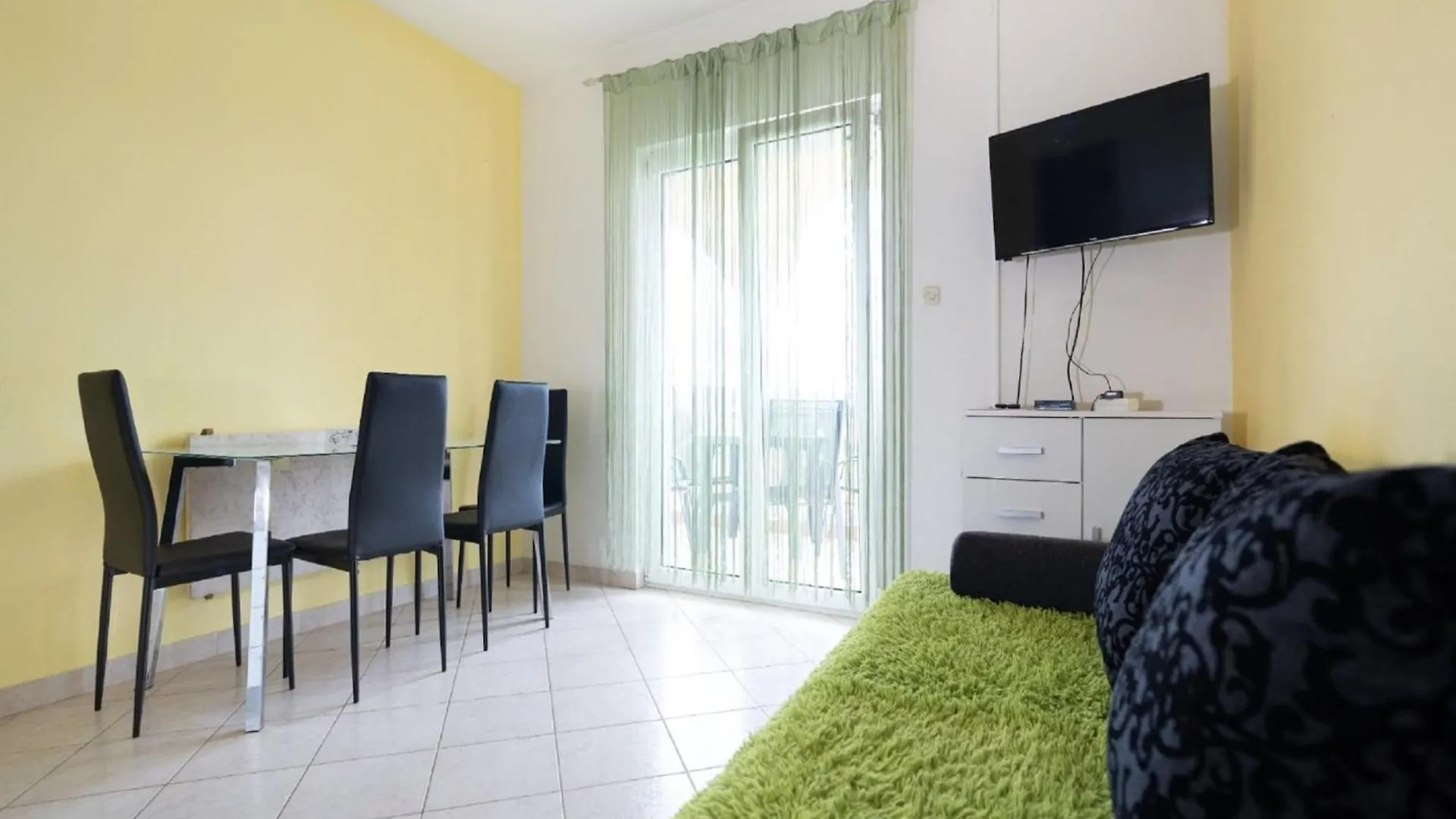 Apartments Milic - One Bedroom Apartment With Terrace And Sea View Gornji Karin Croatia